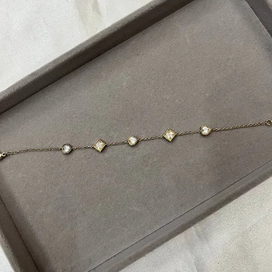 Beautiful Golden Chain Bracelet with MOP Heart Charm & CZ Stones